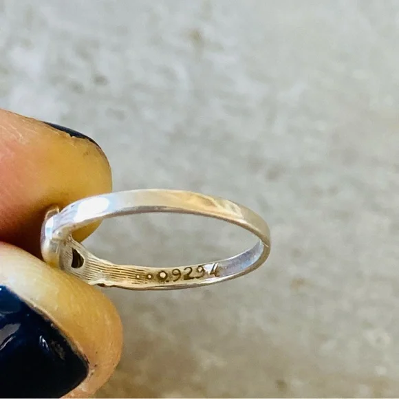 ♥️ Artisan ♥️ Vintage Irish Sterling Silver Claddagh Ring - Picture 10 of 13